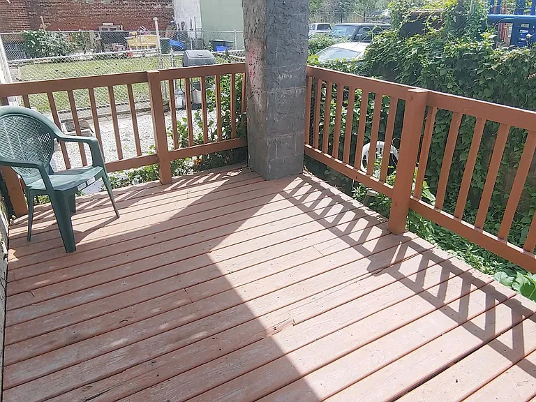 3149 Richmond St #1 — Photo 9