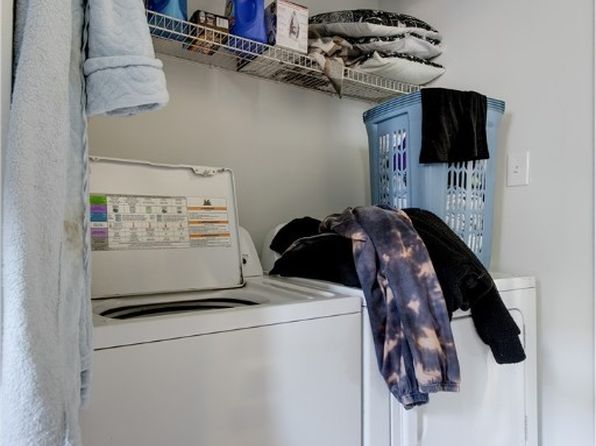 richmond-virginia-82556806 picture