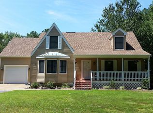 1940 Steer Point Rd, Hayes, VA 23072