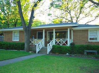 2404 Nottingham Blvd, Fort Worth, TX 76112