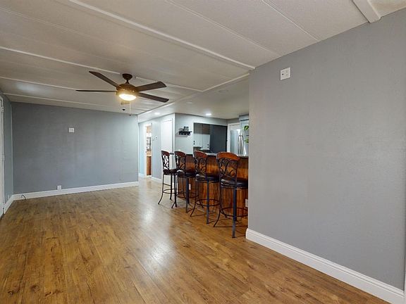 5th image of 3939-14 S Central Ave
