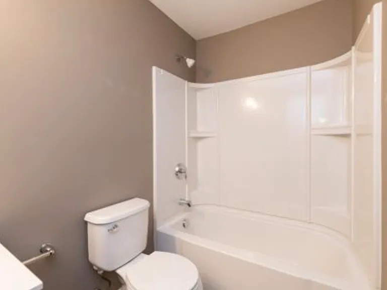 1205 Gardner Pond Ln — Photo 25