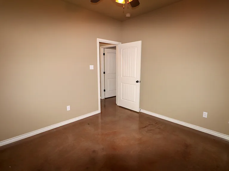 3125 Silver Saddle Dr — Photo 21
