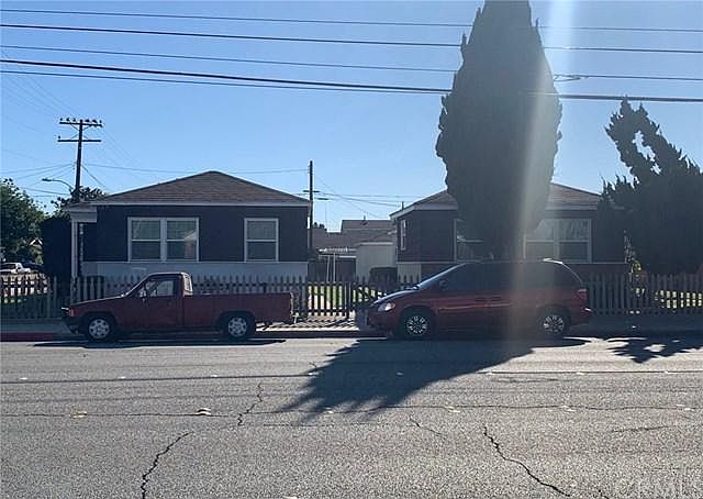 1st image of 4111 W 120th St