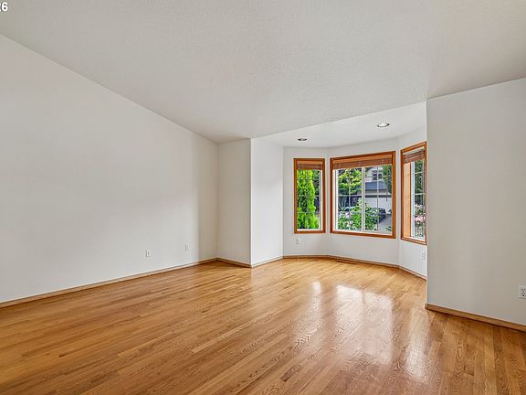 3rd image of 6886 SE Reedville Creek Dr