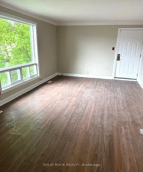 1254 E Dorchester Ave #5 — Photo 2