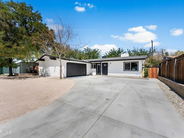 1035 W Avenue H3, Lancaster, CA 93534