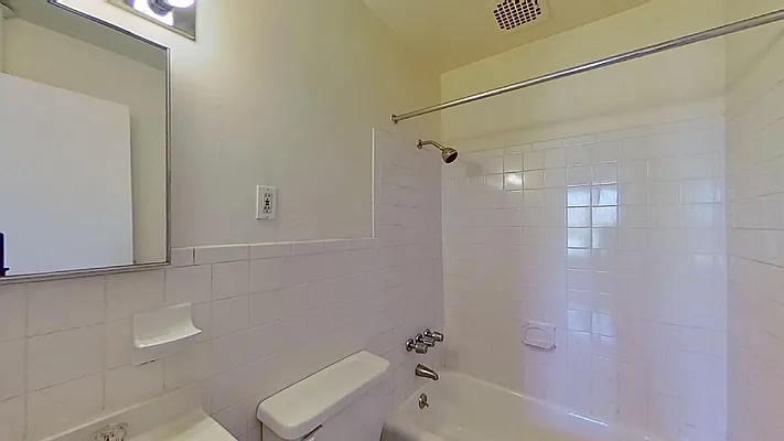 Rented by Bond New York | media 6