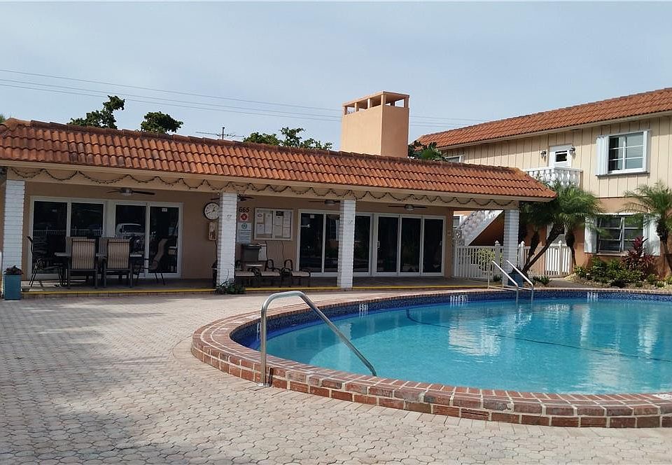 1st image of 659 W Oakland Park Boulevard #209