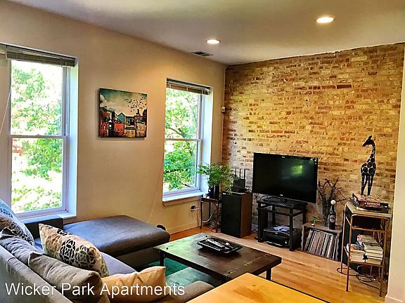 3rd image of 2005 W Potomac Ave #3