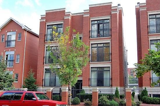 1st image of 4857 N Winthrop Ave Unit 1S