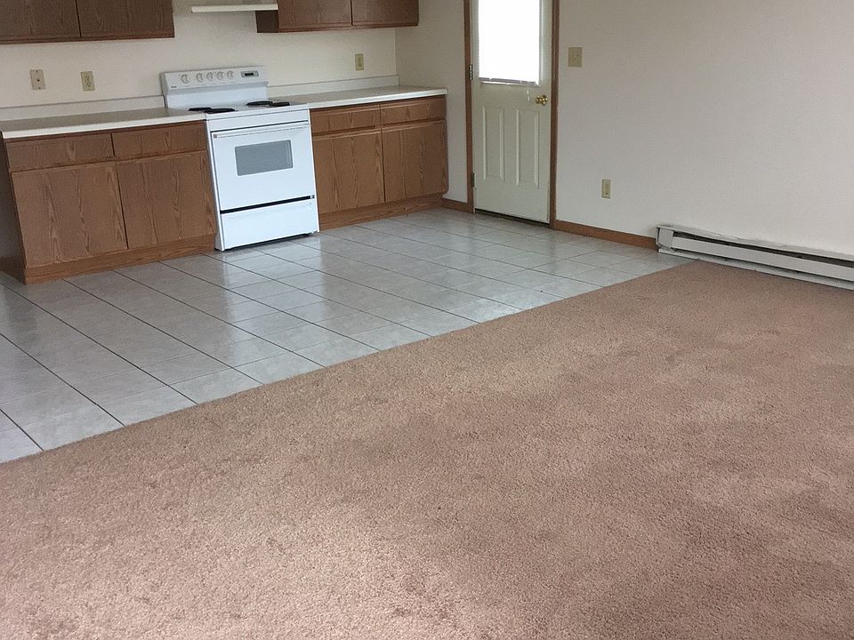 1st image of 1402 W Trainor Dr