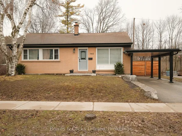 1462 Westbrook Dr, Peterborough, ON K9J 6R4