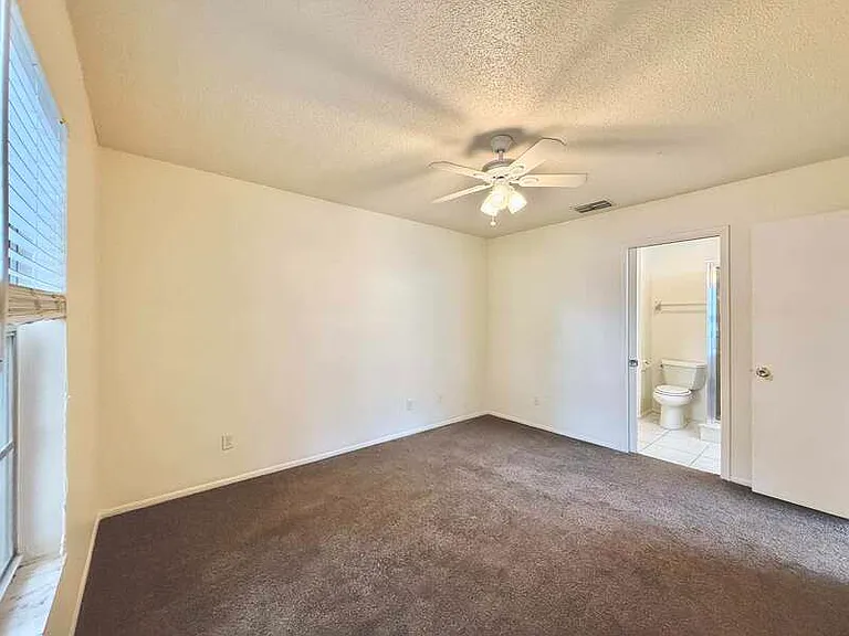 599 Capistrano Ct — Photo 14