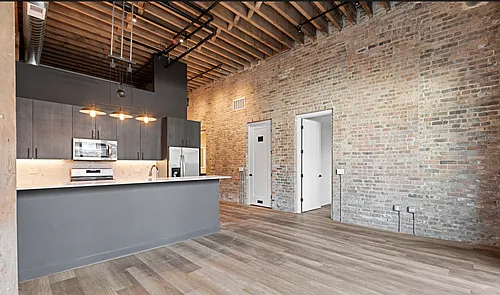 832 N Wolcott Ave #1 Photo 1