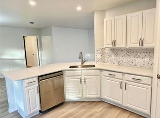 13512 Sierra Wind Ln, Elgin, TX 78621