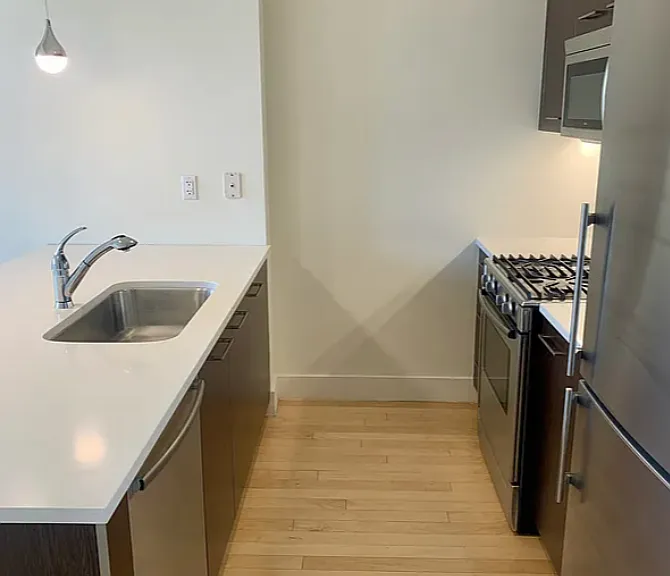 509 48th Ave #5J — Photo 9