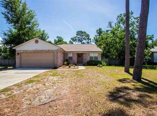 1516 Bay Woods Rd, Gulf Breeze, FL 32563
