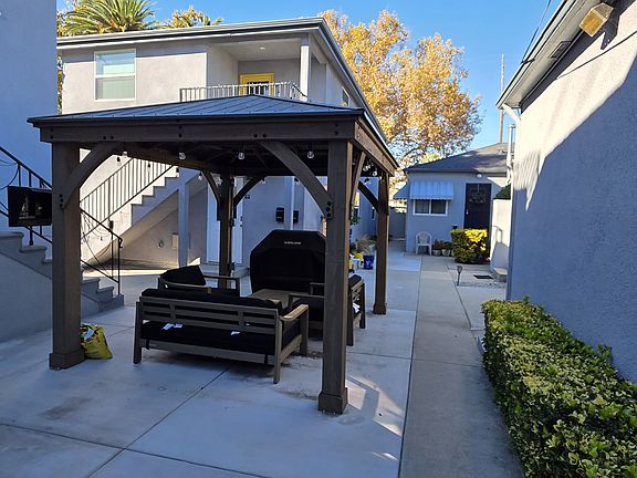 4th image of 503 S Orchard Dr