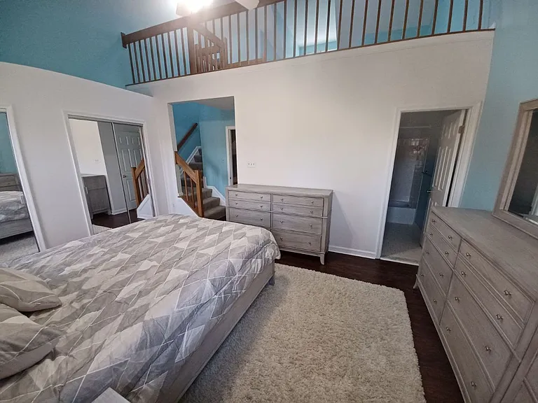 8028 Green Valley Ln — Photo 53