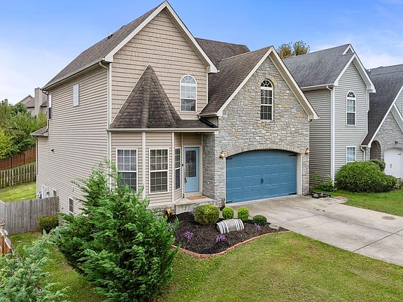 2nd image of 3120 Glengarth Park