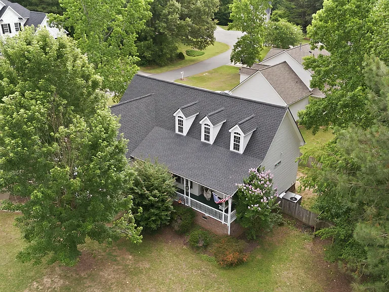 221 Black Forest Dr — Photo 14