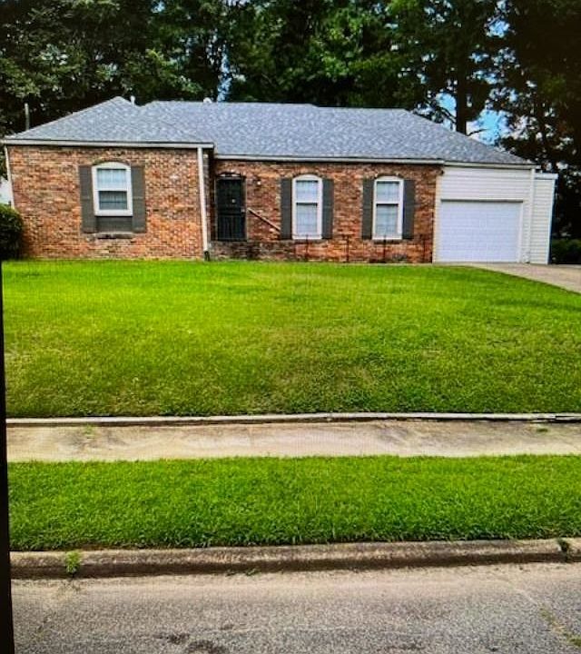 1st image of 1315 Laudeen Dr