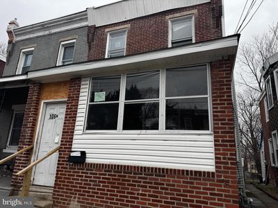 106 N 2nd St, Darby, PA, 19023