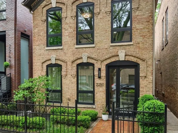 2250 N Wayne Ave, Chicago, IL 60614
