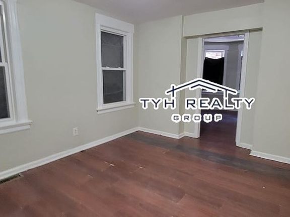 2nd image of 115 Norwood St #1