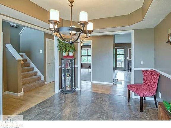 3rd image of 7742 Madrid Dr