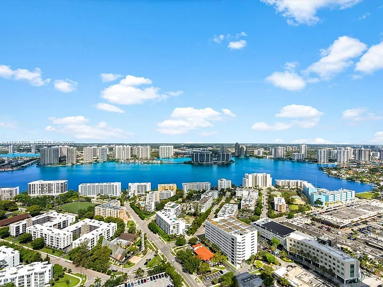 17875 Collins Ave #4405 — Photo 65