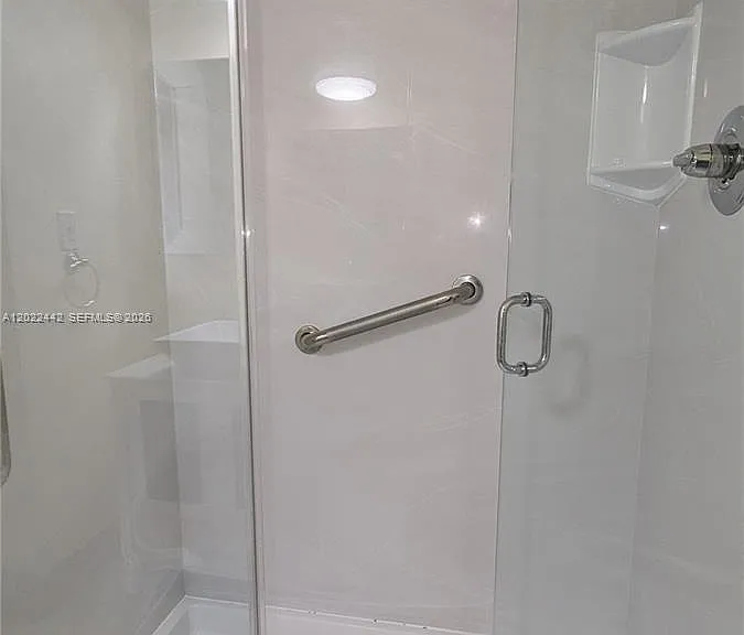 5161 Collins Ave #1217 — Photo 13