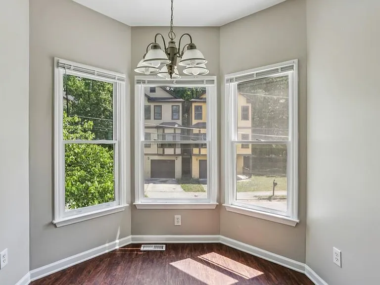 740 Prince Pl NW — Photo 15