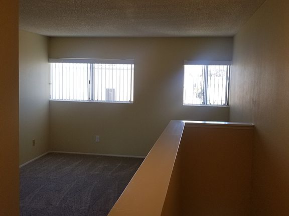 5th image of 4131 Front St #203