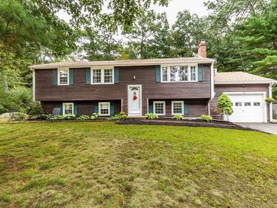 60 Old Town Way, Hanover, MA, 02339