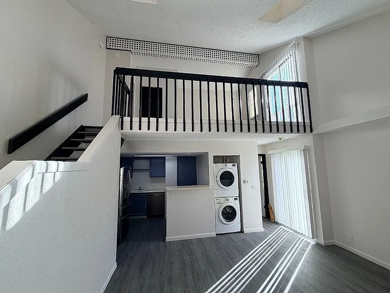 17132 E Ford Dr #1 — Photo 2