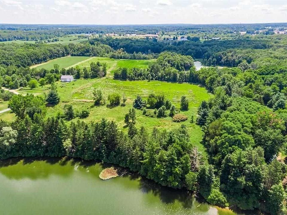 1st image of 0 Circle Lake Dr