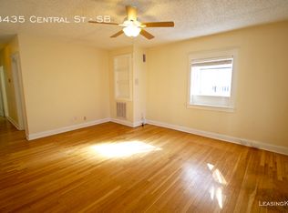 3435 Central St, Kansas City, MO 64111