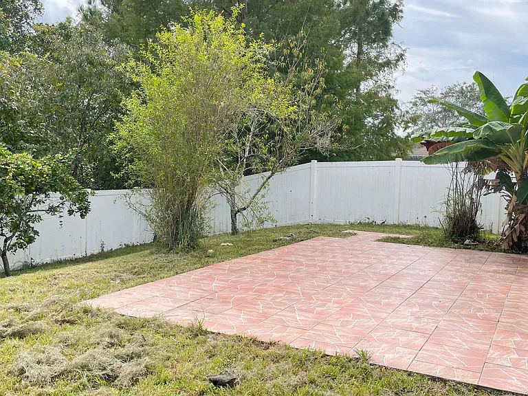 15652 Galbi Dr — Photo 26