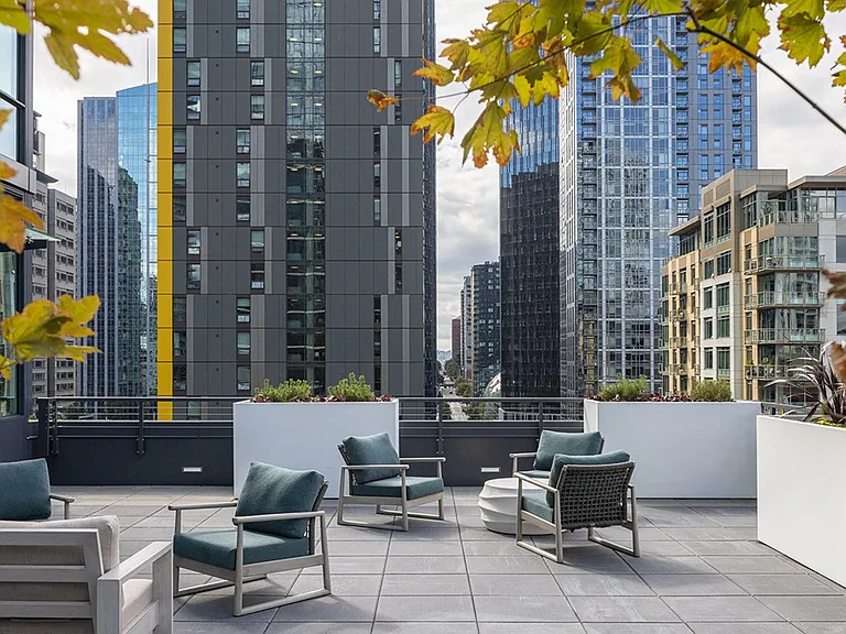 The Ivey on Boren — Photo 17