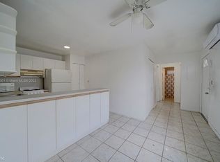 7622 SW 21st St #1, Miami, FL 33155