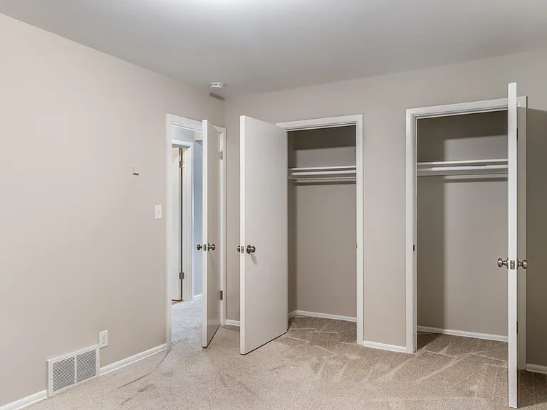 7185 Euston St #2 — Photo 8