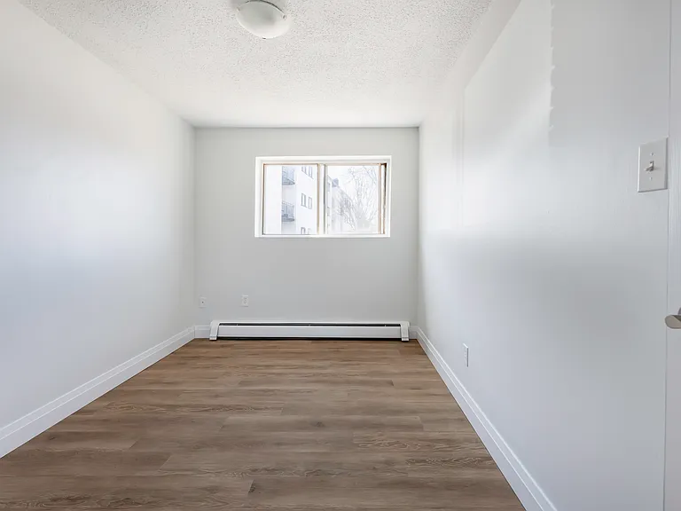 10 Leacrest Ct — Photo 8