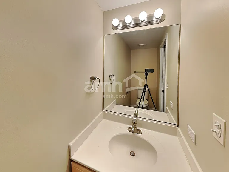 1844 Courtwright Dr — Photo 10