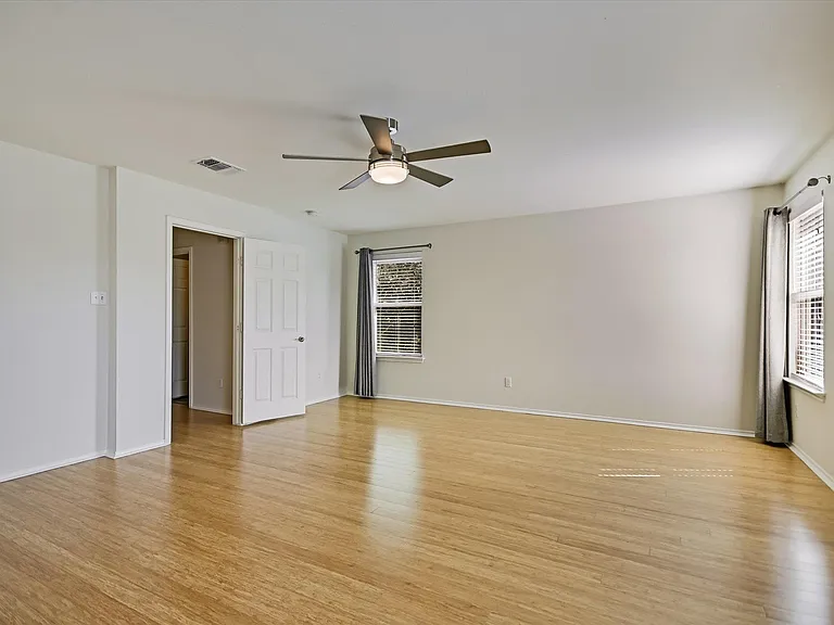 6516 Alum Rock Cv — Photo 13