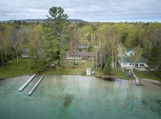 6069 S Fisher Rd, Maple City, MI 49664