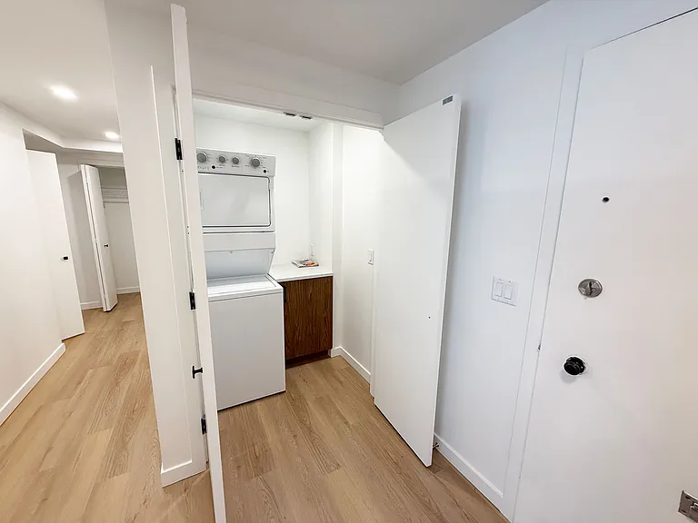 815 14th Ave SW — Photo 31
