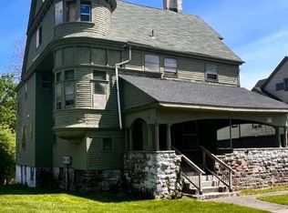 1016 Lake Ave, Rochester, NY 14613