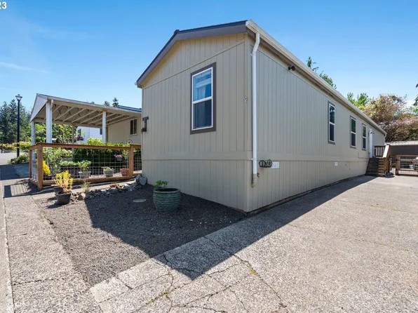 37600 Sunset St, Sandy, OR 97055